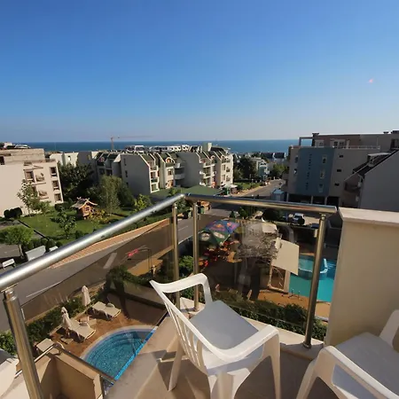 Belle View - Menada Szveti Vlasz