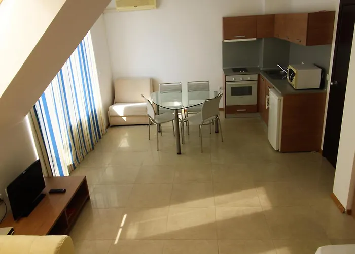 Belle View - Menada Lejlighed *